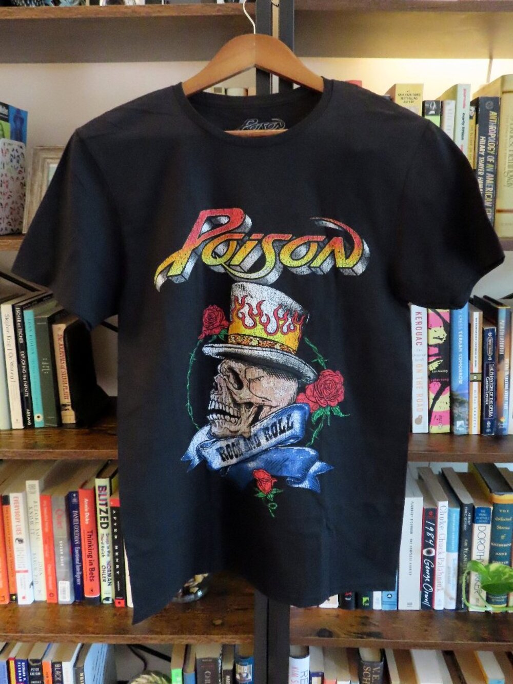 NWT Poison Rock and Roll Skeleton & Roses graphic band Tshirt Small